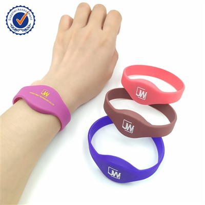 Waterproof Custom Long Range Water Park Silicone Nfc Pulsera RFID Braslè Pou Pisin Dook Lock